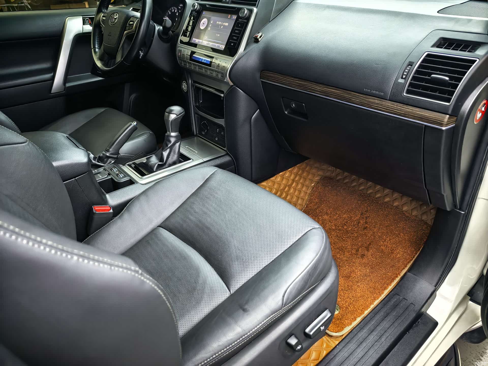 Toyota Prado, 2020 15