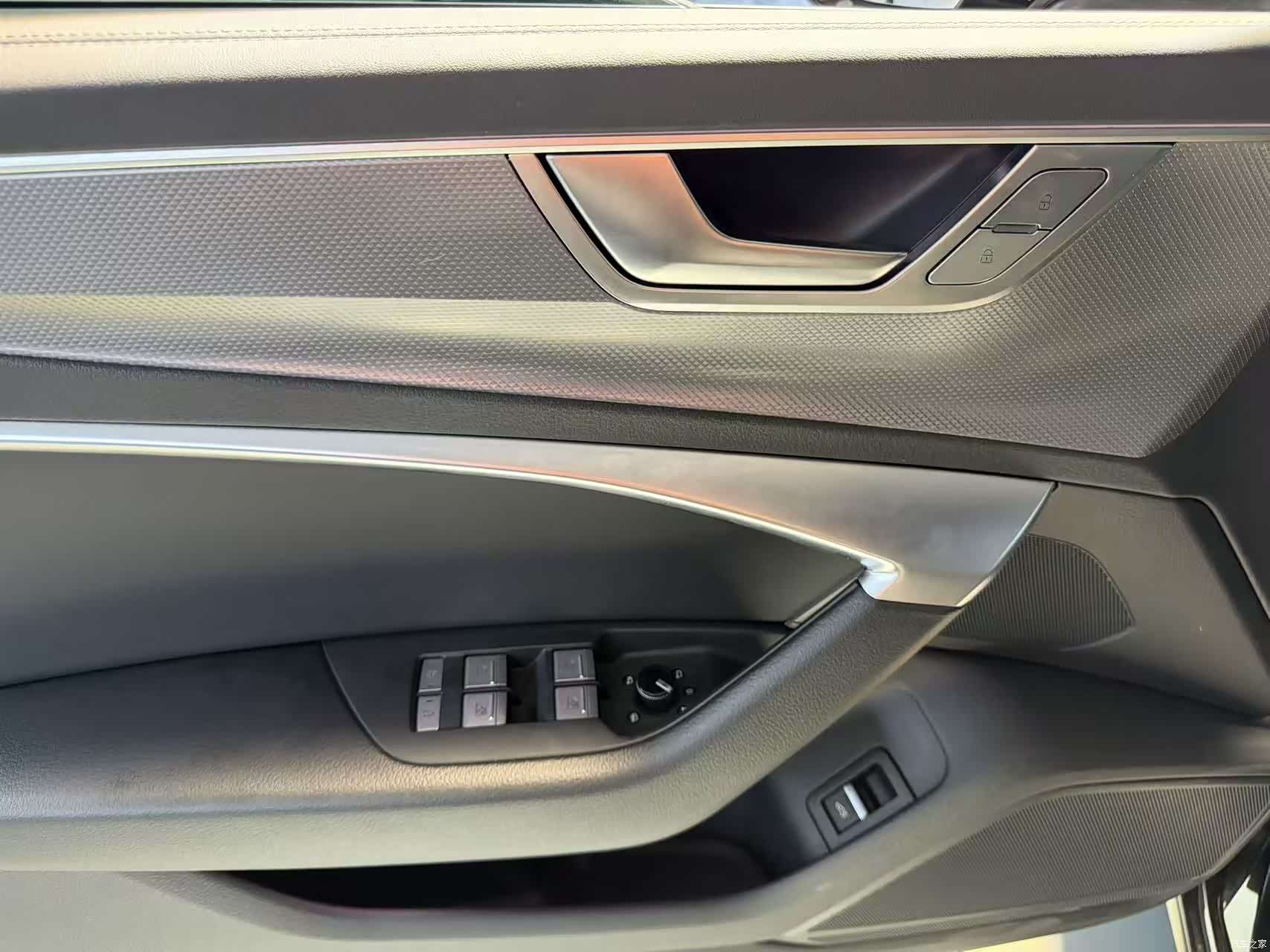 Audi A6L, 2024 4