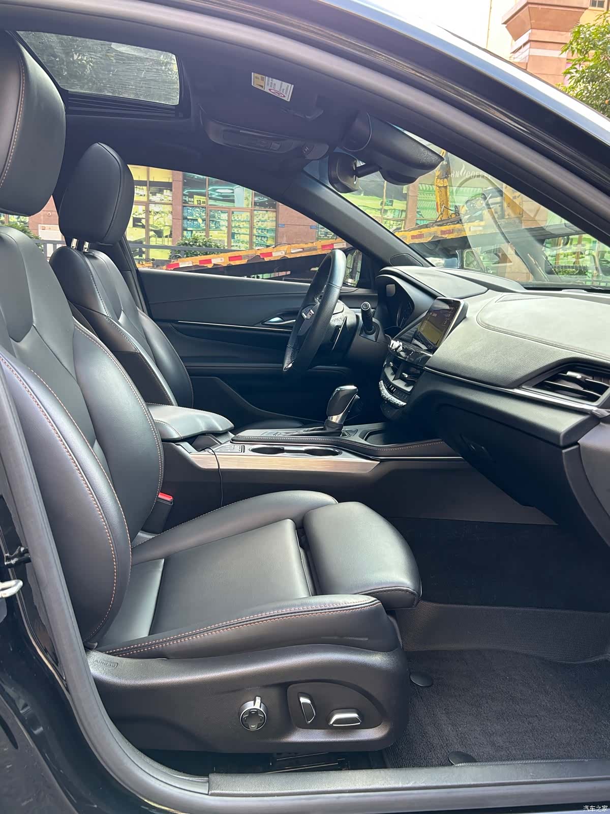 Cadillac CT4, 2021 15
