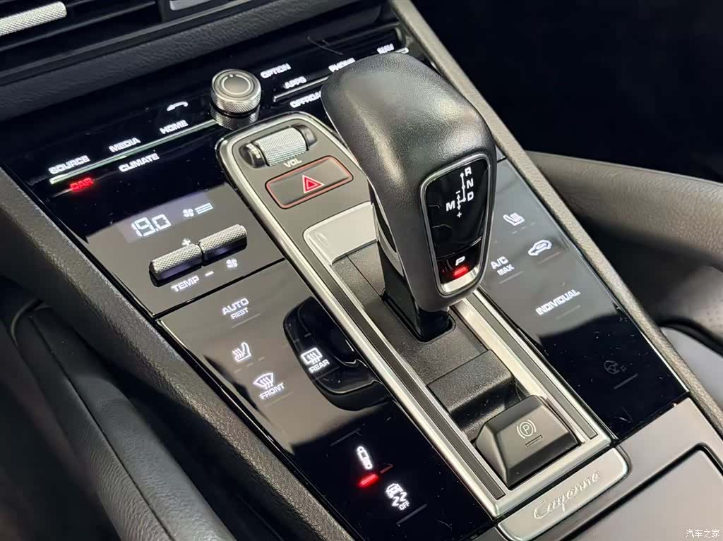 Porsche Cayenne, 2022 12
