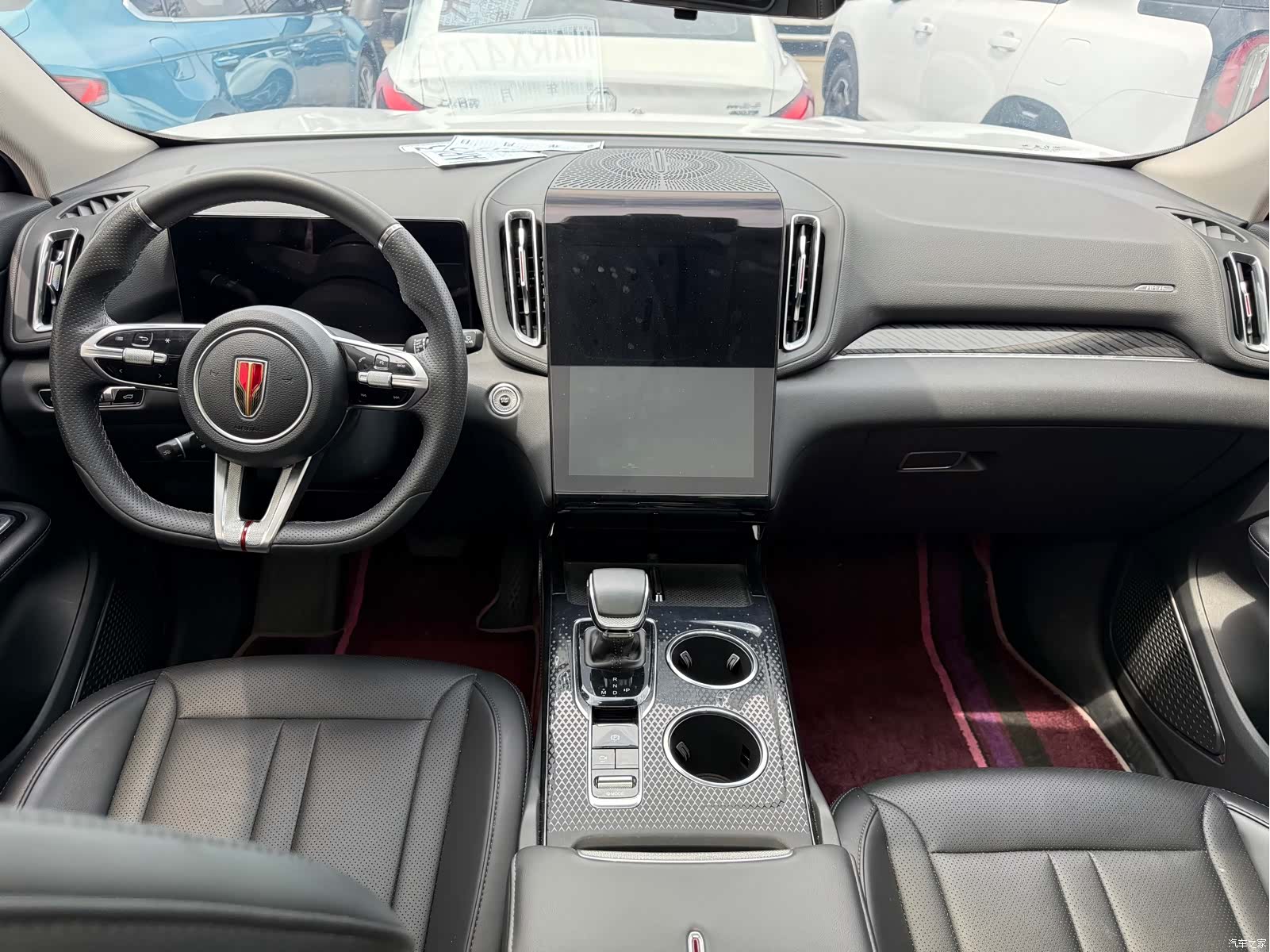 Hongqi HS3, 2023 7