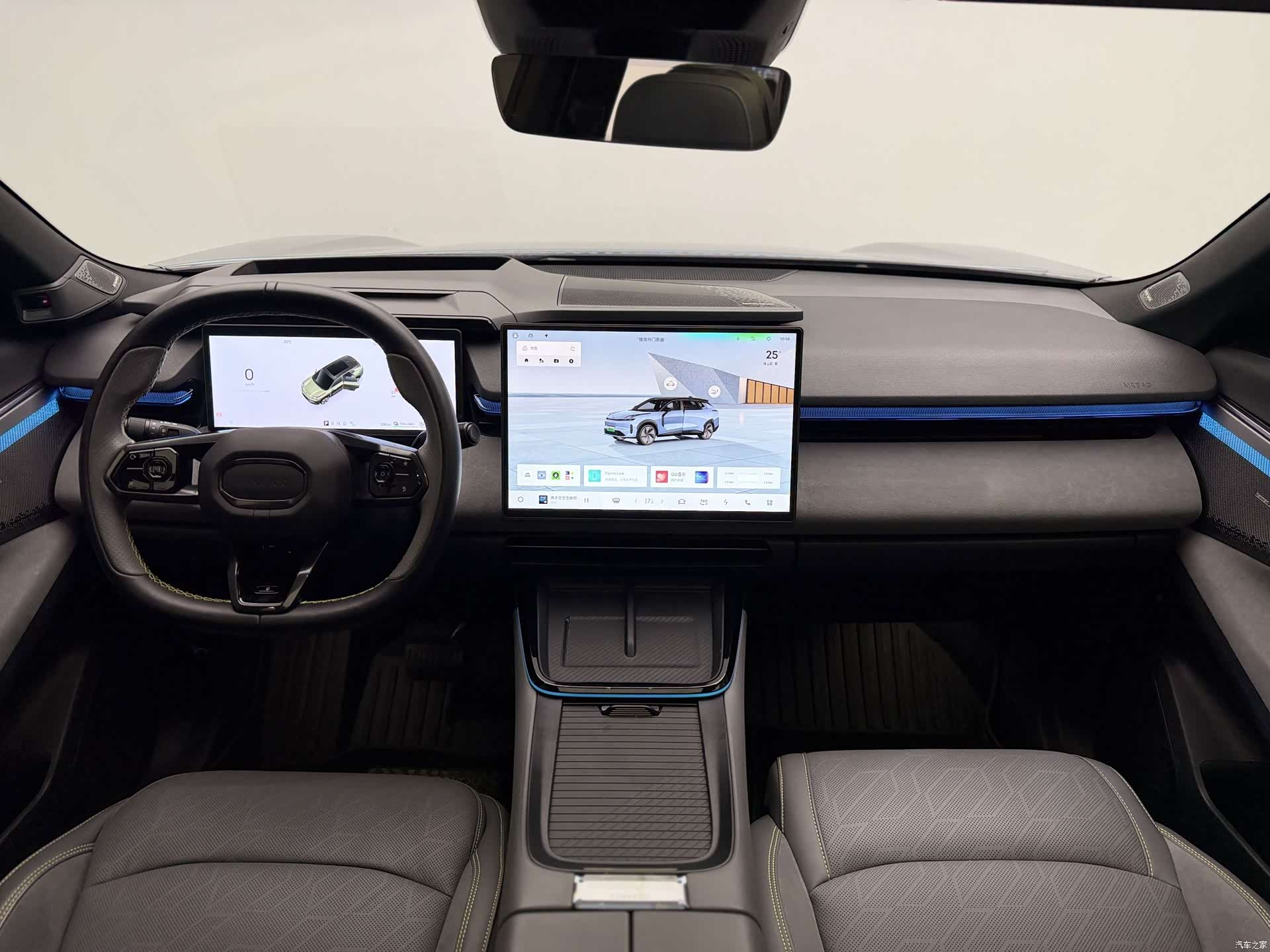 Lynk & Co 02, 2024 12