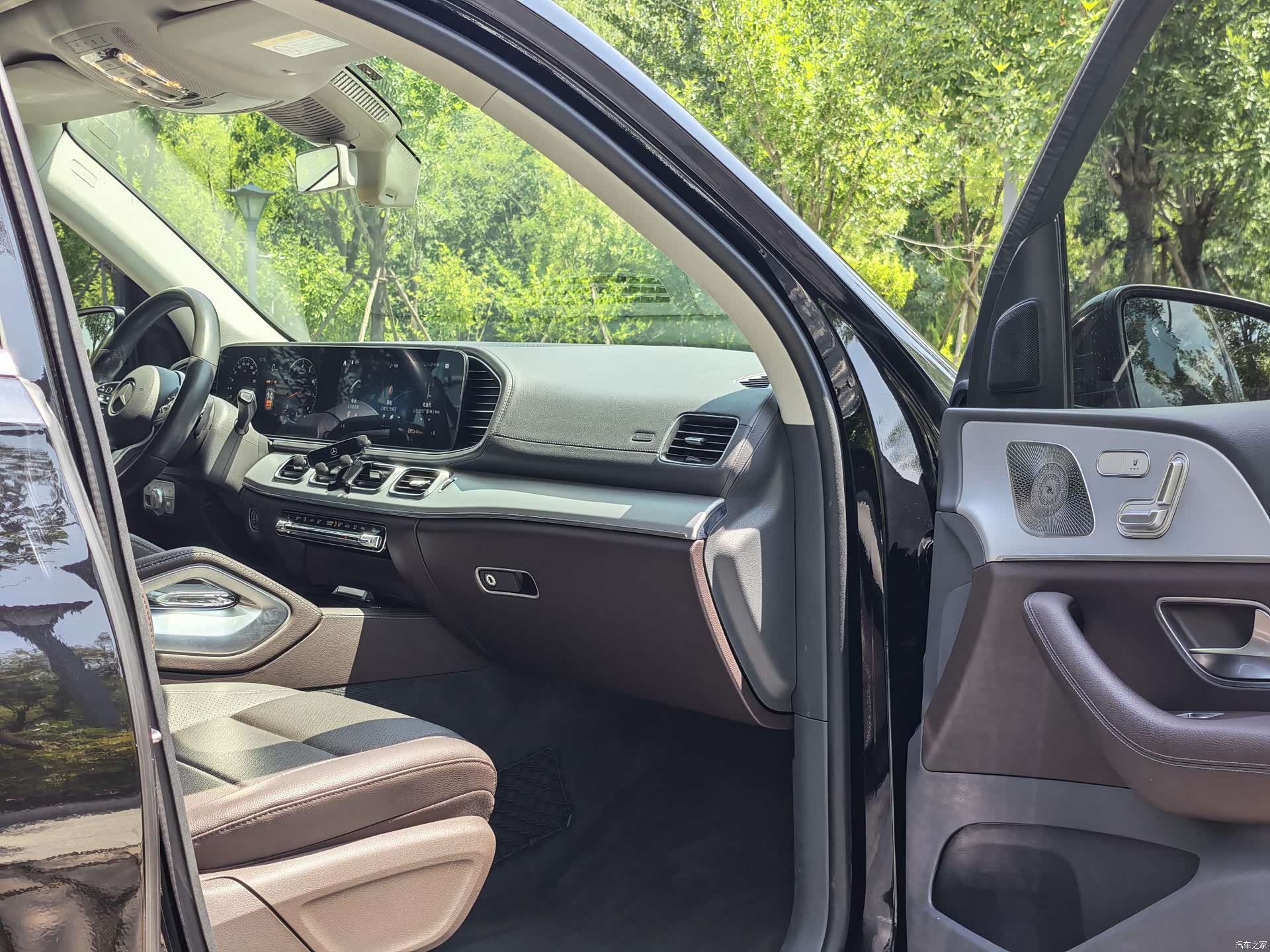 Mercedes-Benz GLE, 2020 11