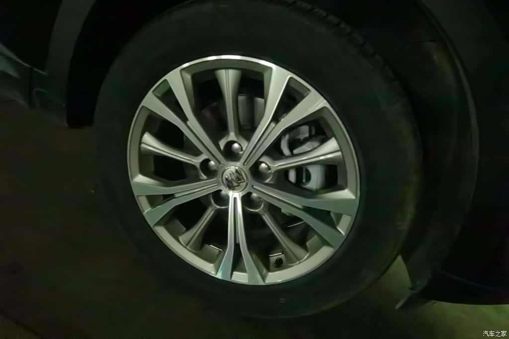 Buick Envision Plus, 2023 6