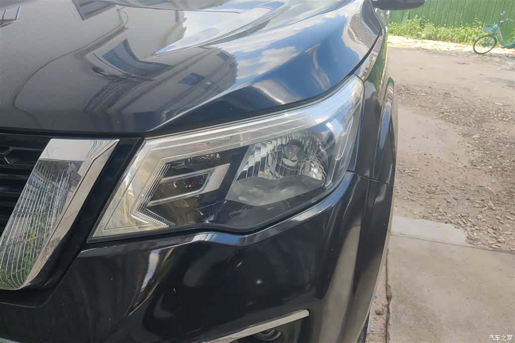 Nissan Terra, 2018 все фото