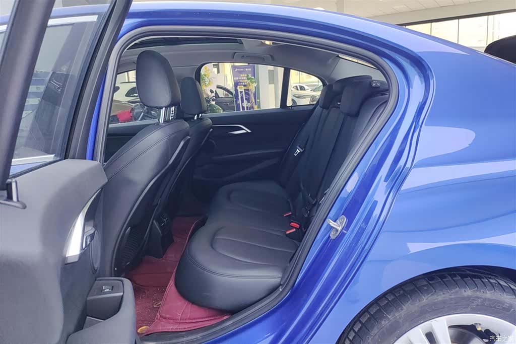 BMW 1 Series, 2017 11