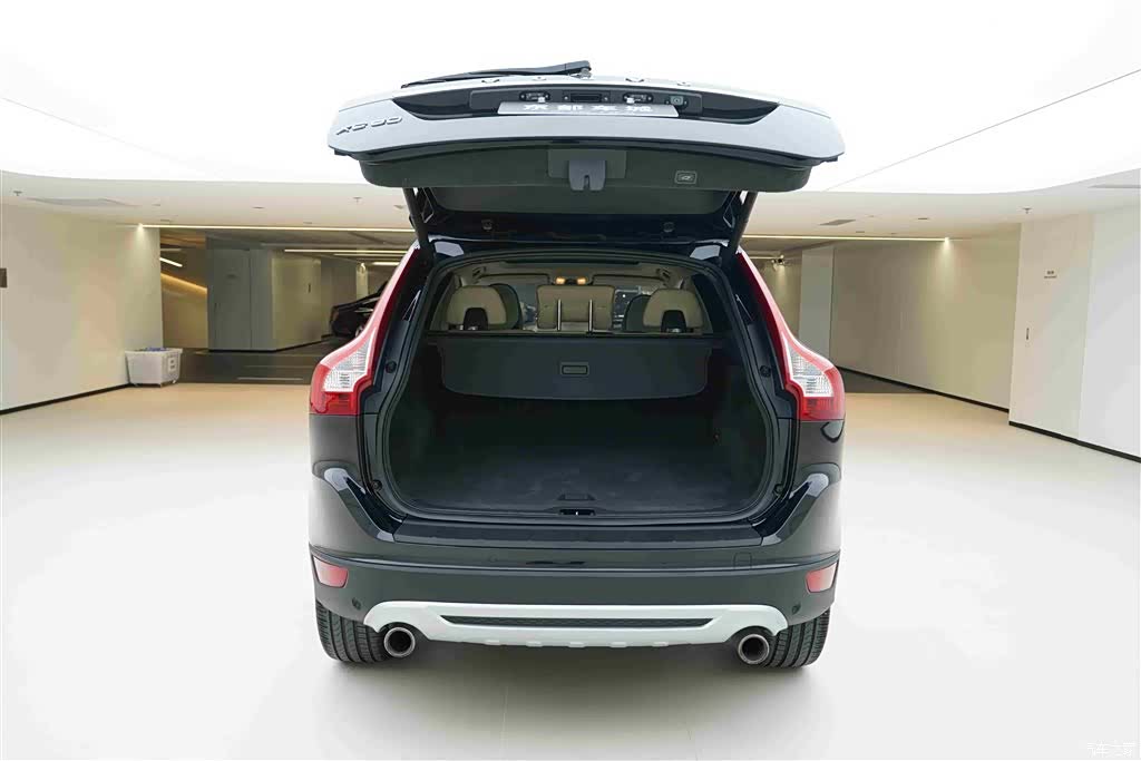 Volvo XC60, 2012 6