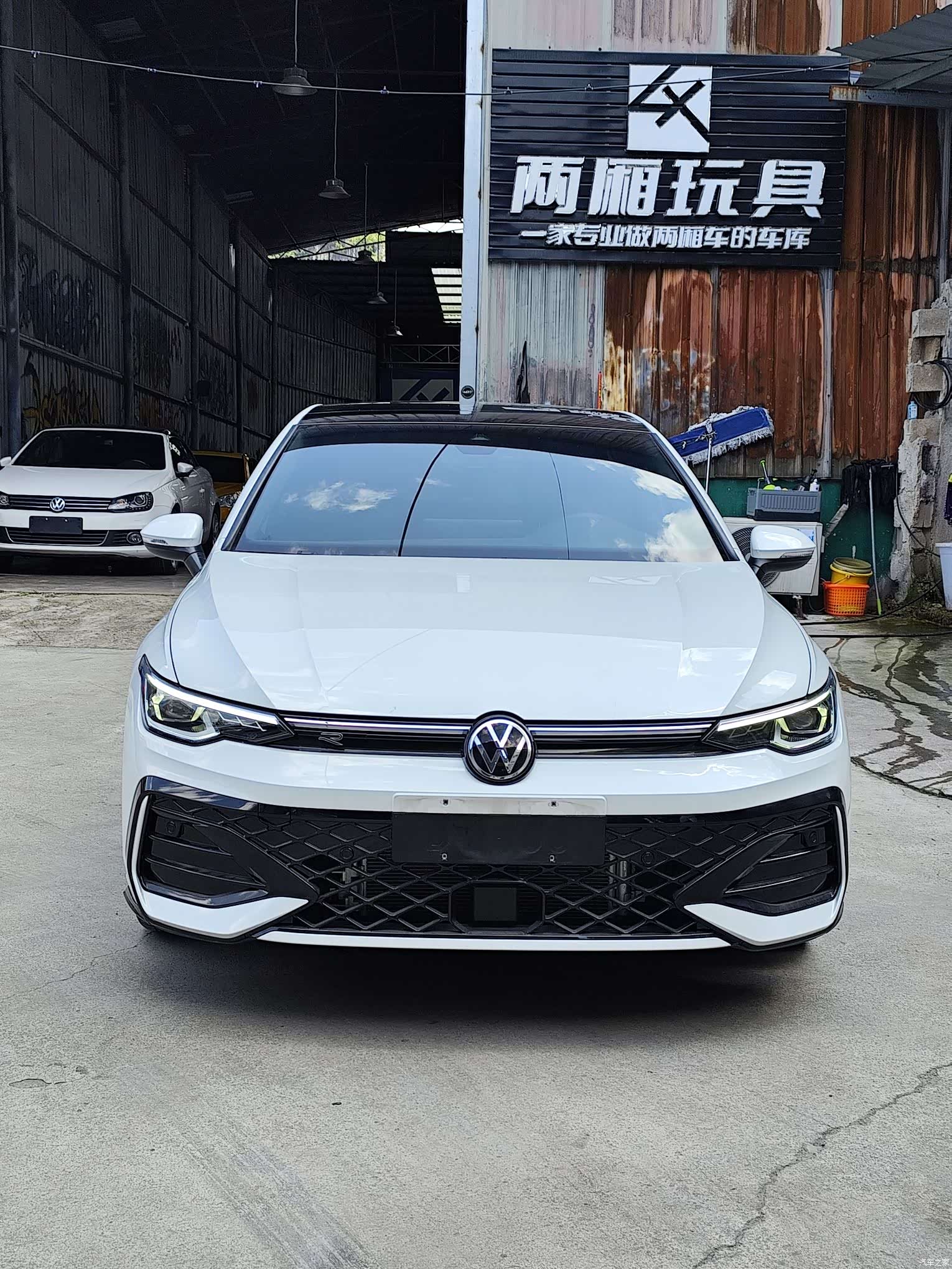 Volkswagen Golf, 2024 2