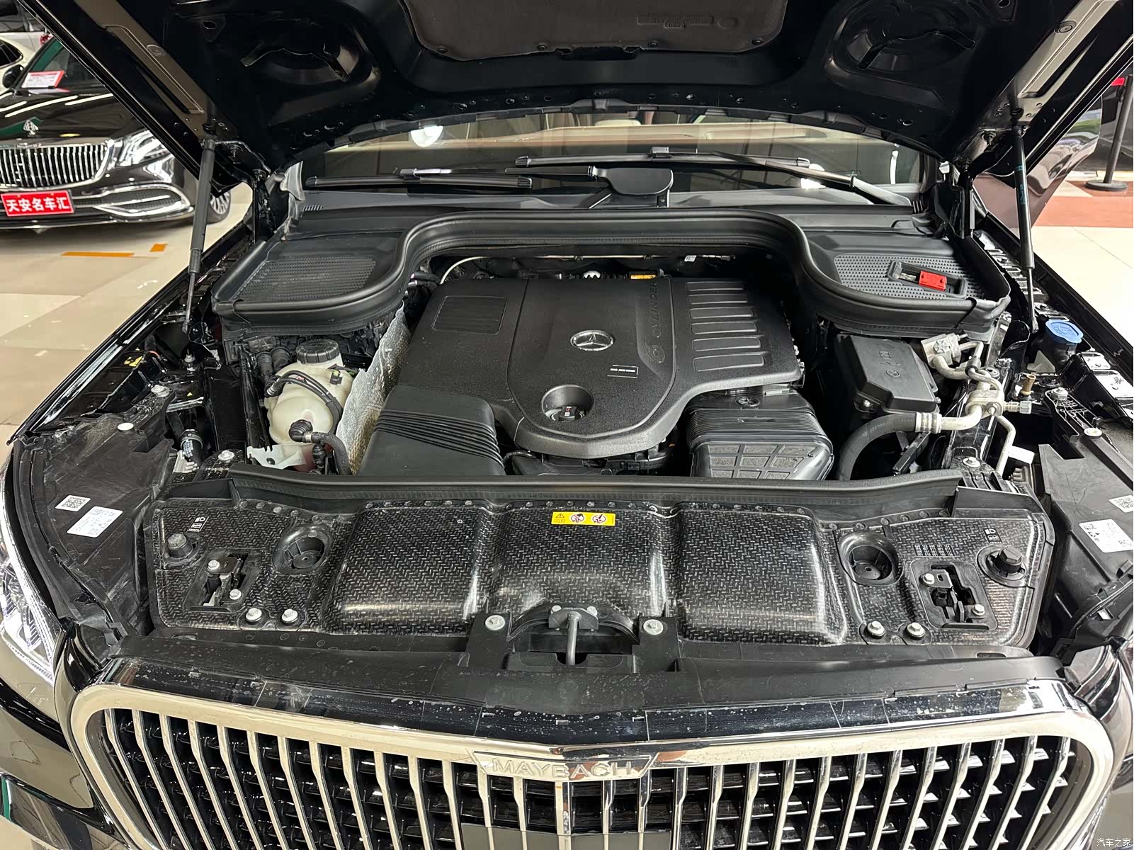 Mercedes-Benz GLS, 2024 22