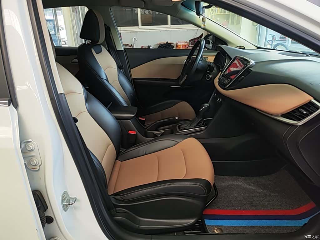 Chevrolet 320, 2021 25