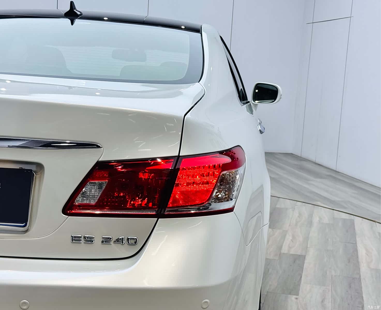 Lexus ES, 2011 26