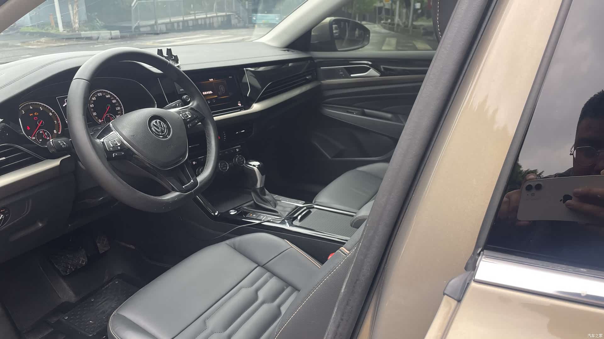 Volkswagen Passat, 2020 6