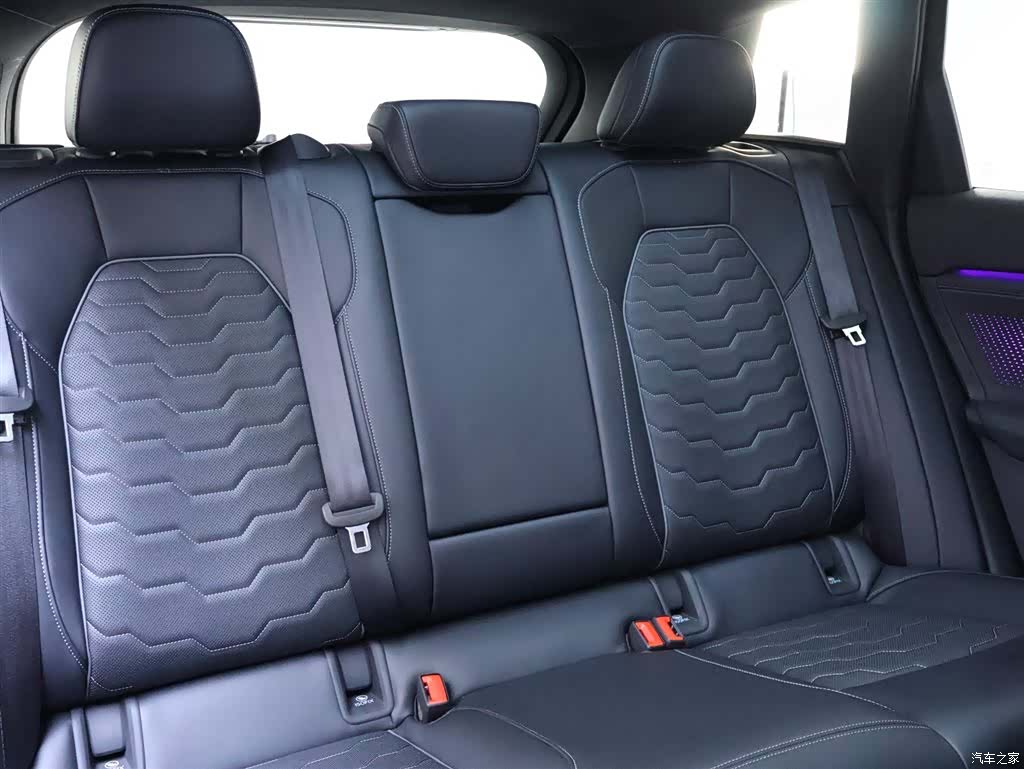 Audi e-tron, 2025 25