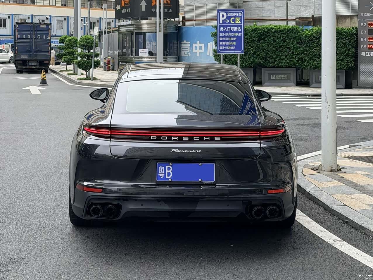 Porsche Panamera, 2024 4