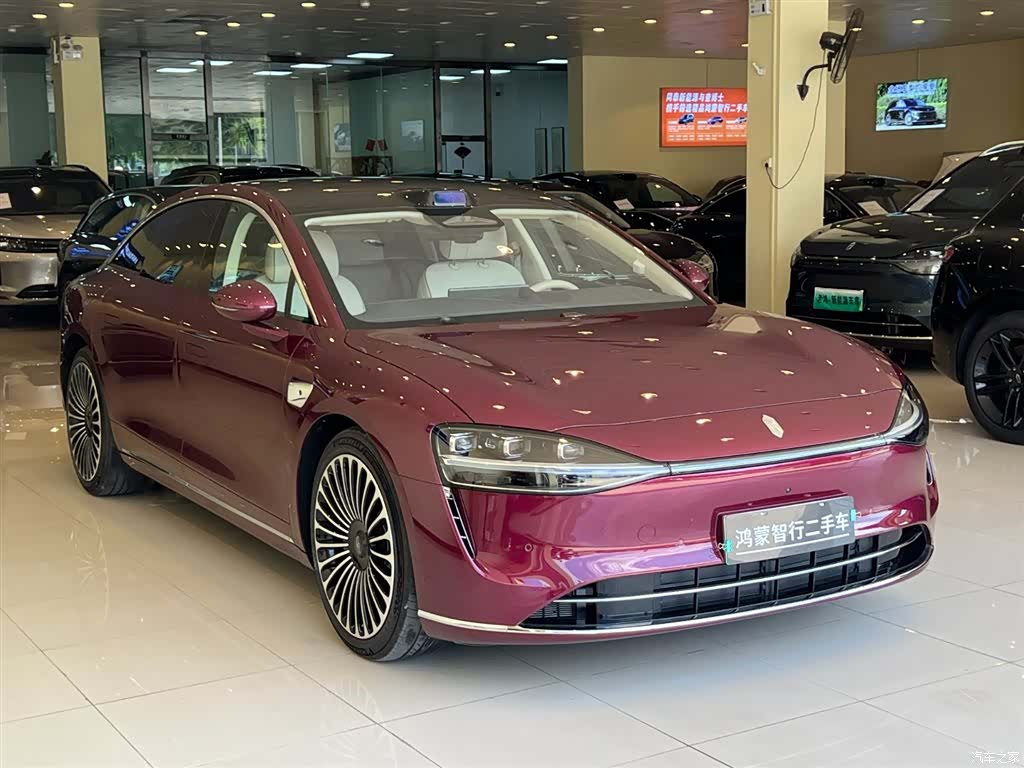 Stelato S9, 2025 все фото