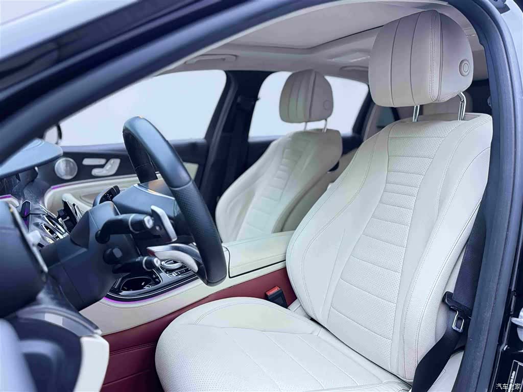 Mercedes-Benz E-Class, 2017 4