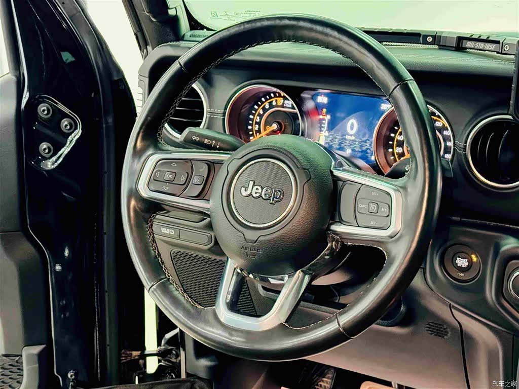 Jeep Gladiator, 2023 13