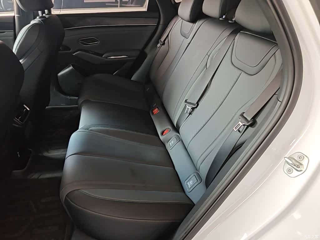 BYD Qin, 2025 17