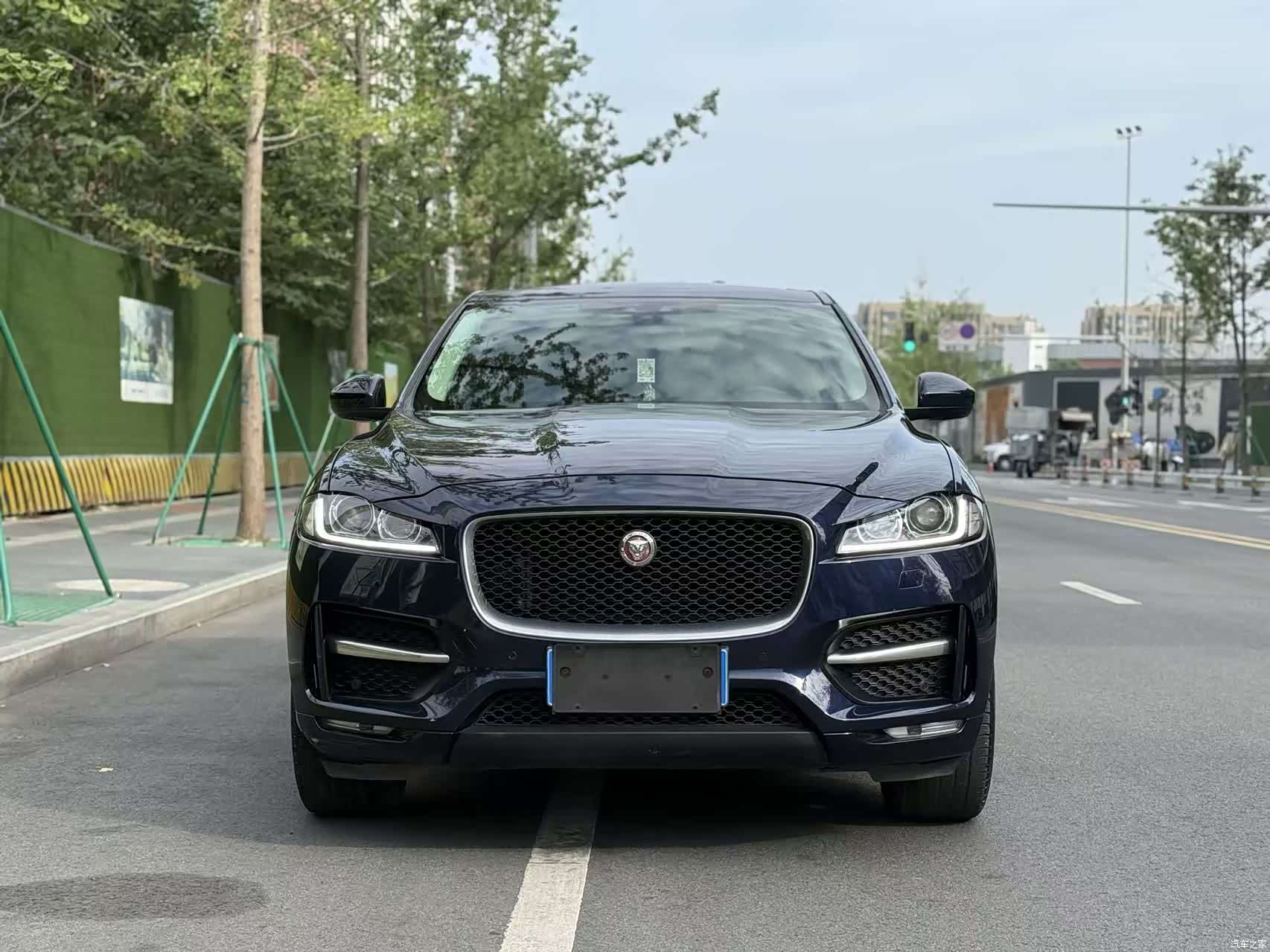 Jaguar F-PACE, 2016 2