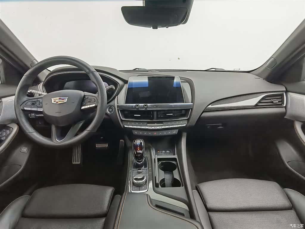 Cadillac CT5, 2021 все фото