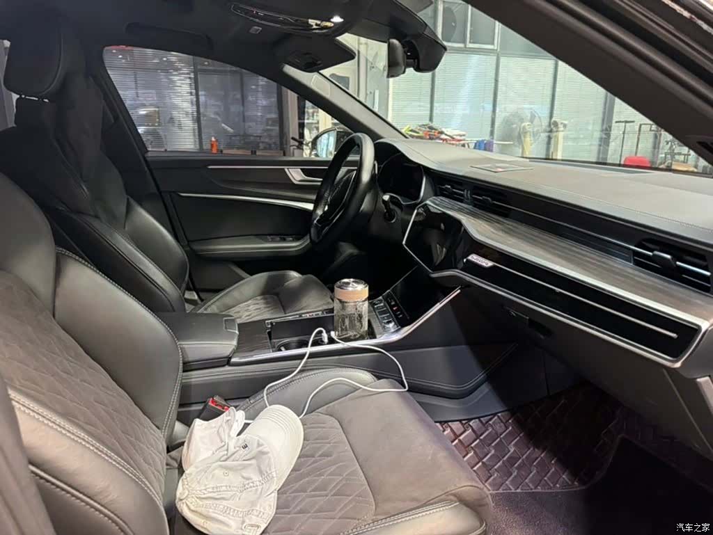 Audi A6L, 2024 6