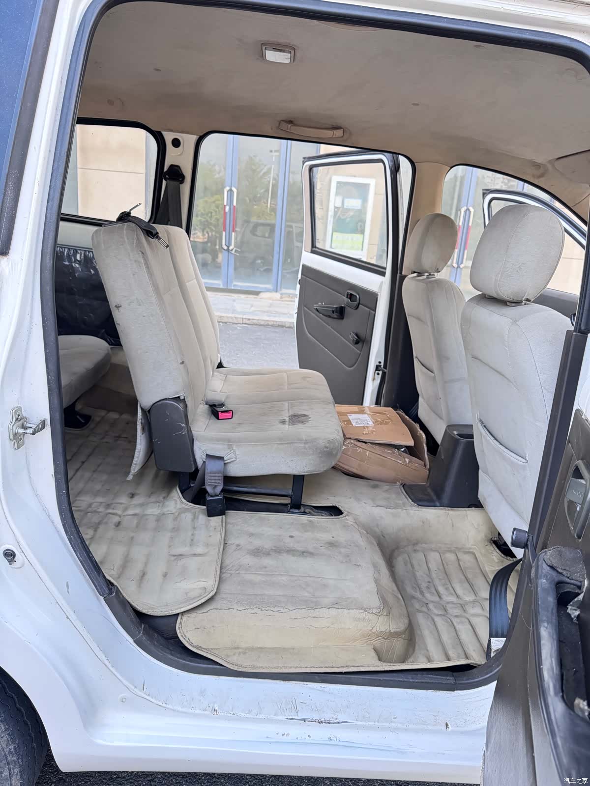 Wuling Hongguang, 2016 11