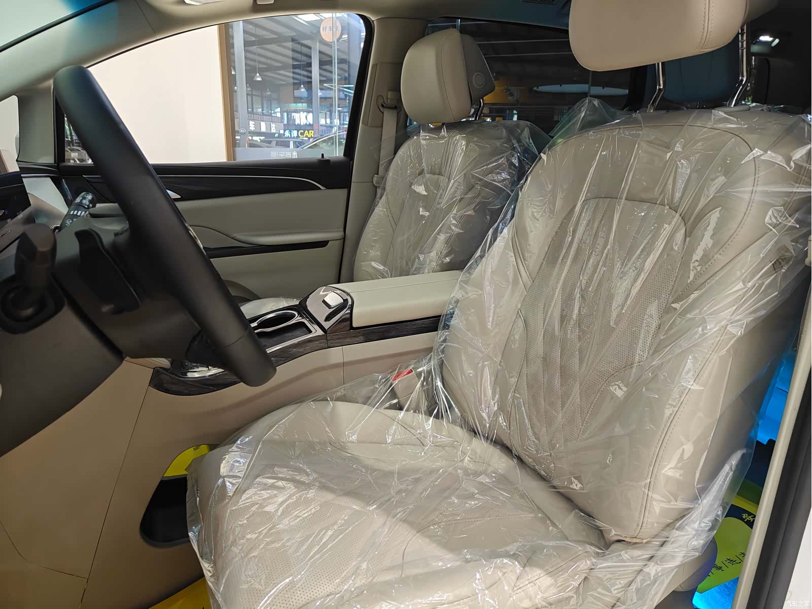 Buick GL8, 2023 18