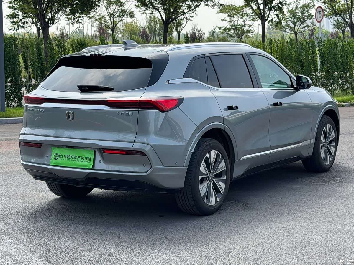 Buick E5, 2025 6