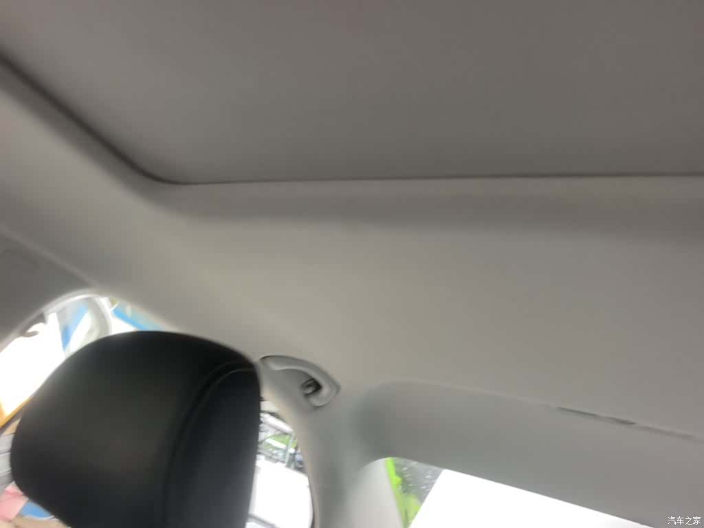 Skoda Rapid, 2018 18