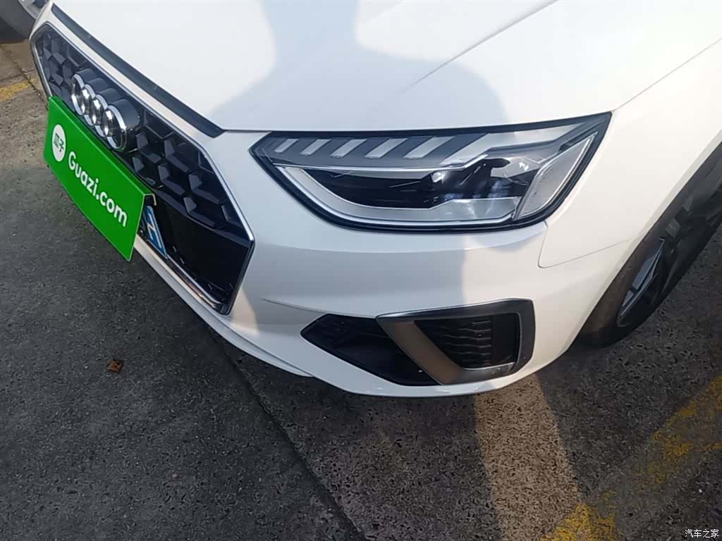 Audi A4L, 2020 24