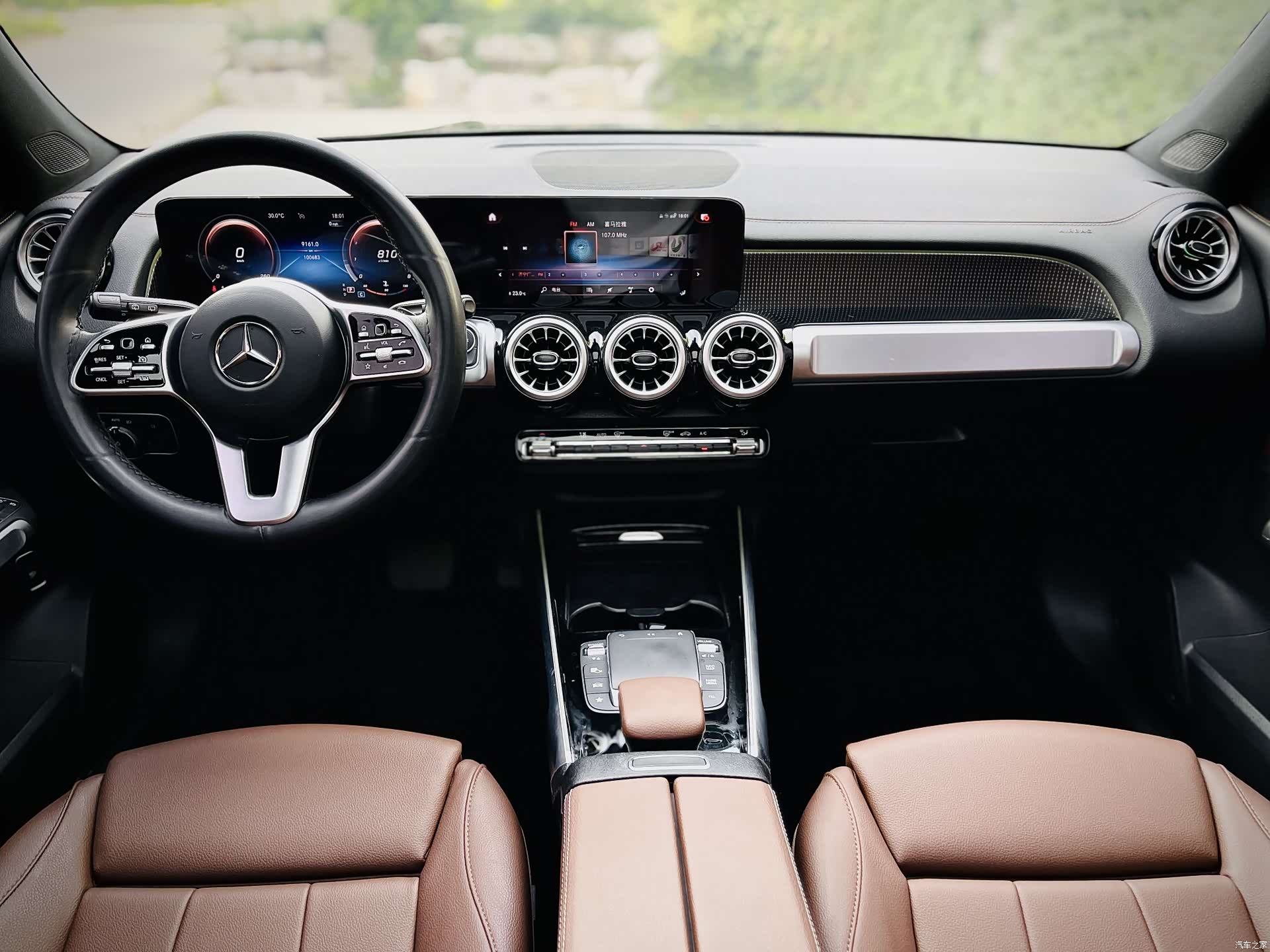 Mercedes-Benz GLB, 2021 8