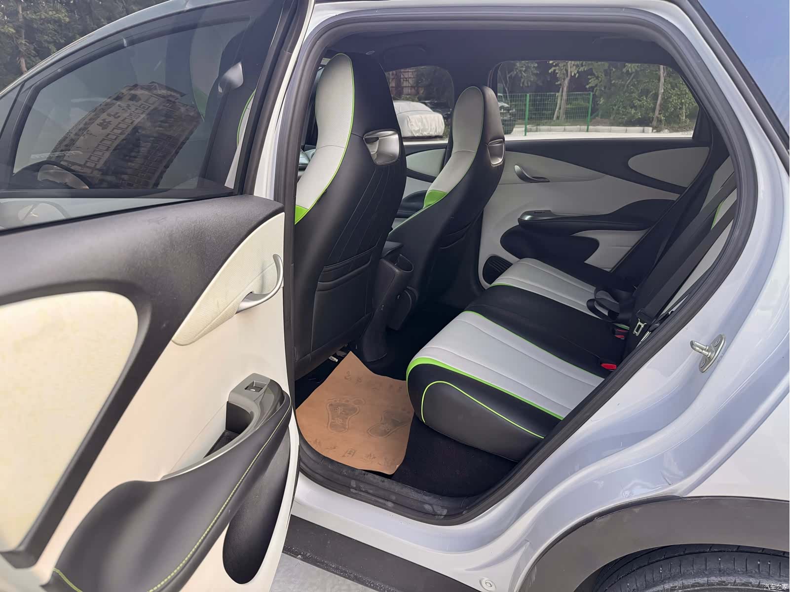 BYD Dolphin, 2022 7