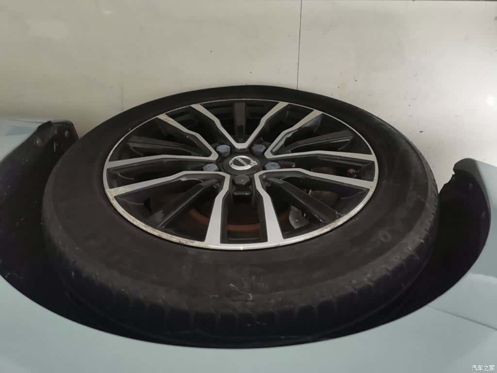 Volvo V40, 2017 23