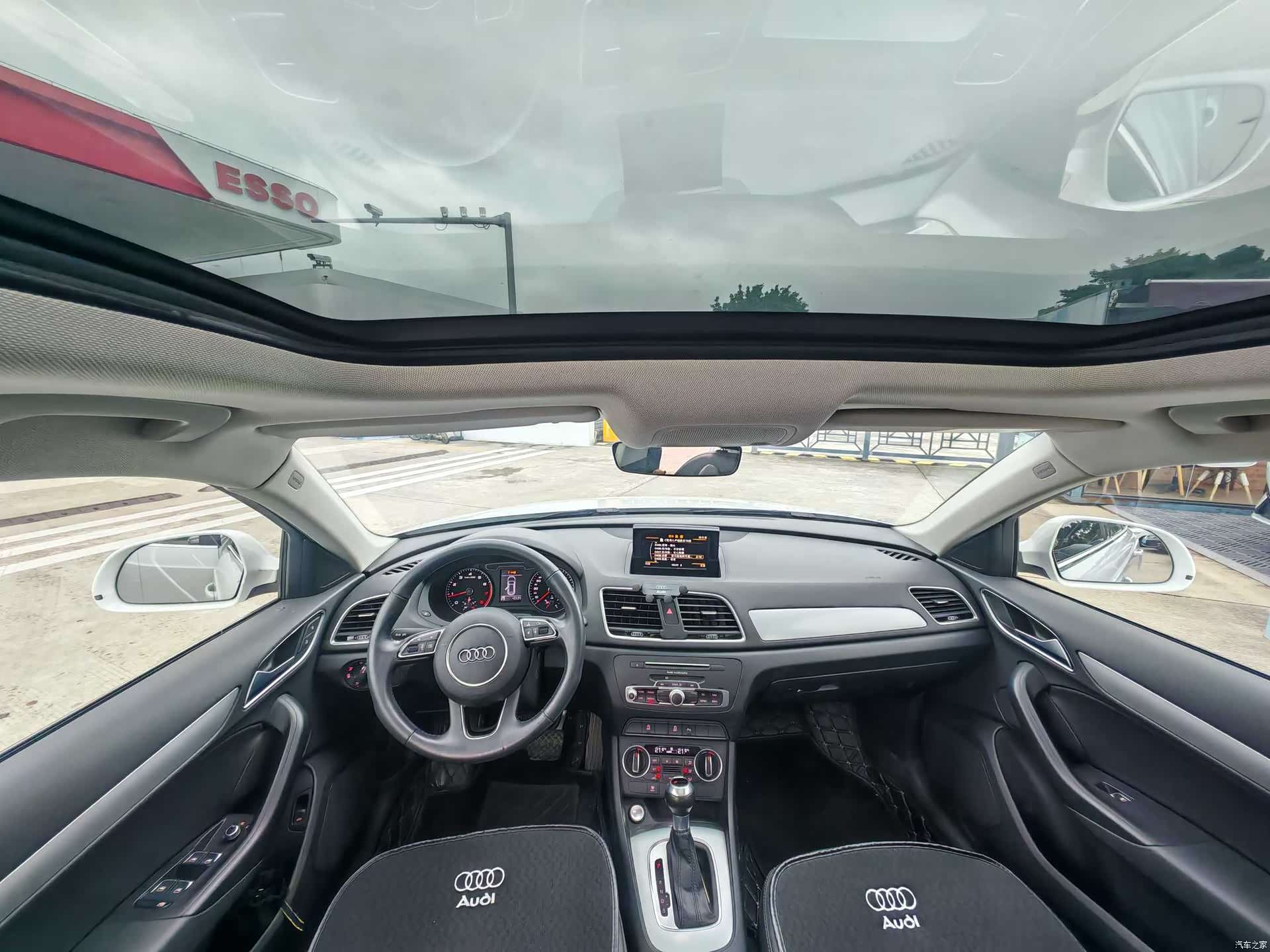 Audi Q3, 2018 9