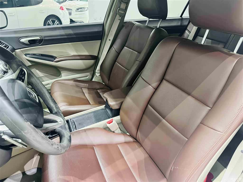 Honda Civic, 2011 12