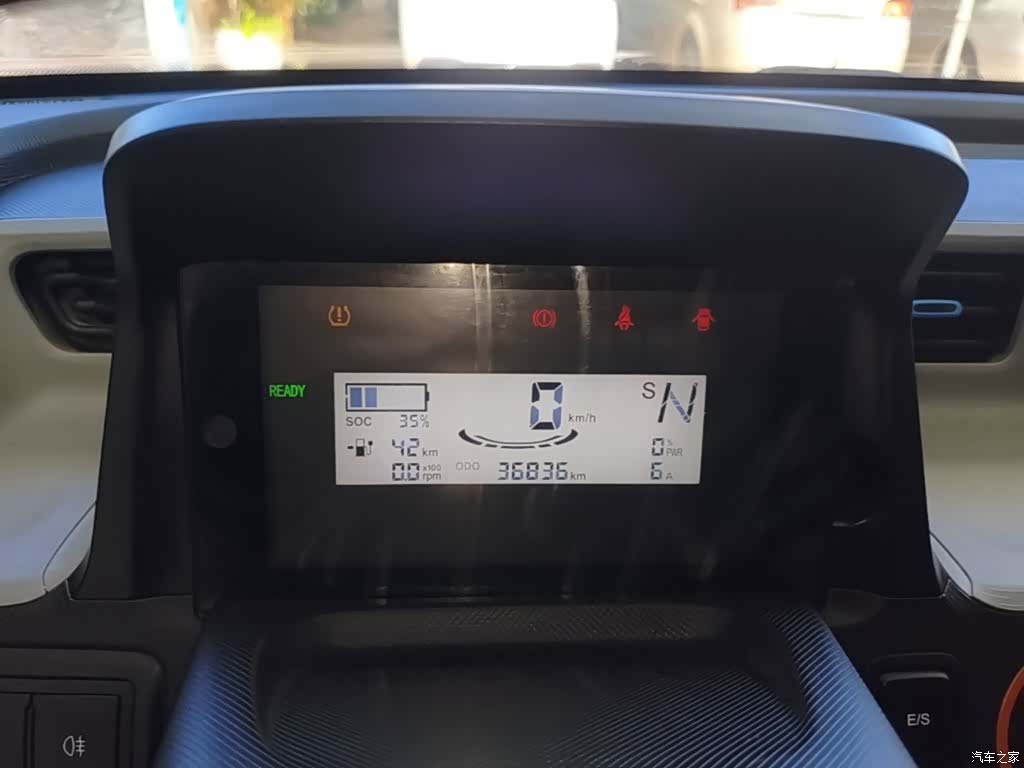 Wuling MINIEV, 2024 12