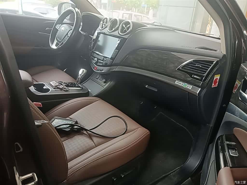 BYD S7, 2016 25
