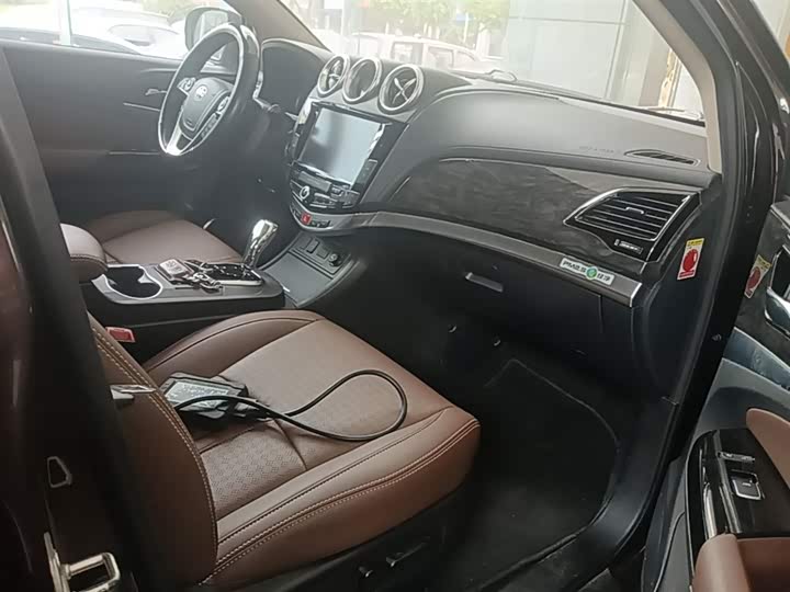 BYD S7 2016 2.0T АКПП Премиум Plus