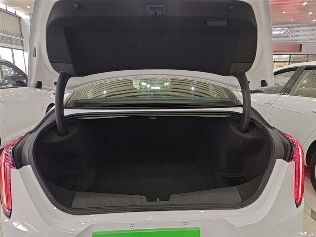 Cadillac CT4, 2021 19
