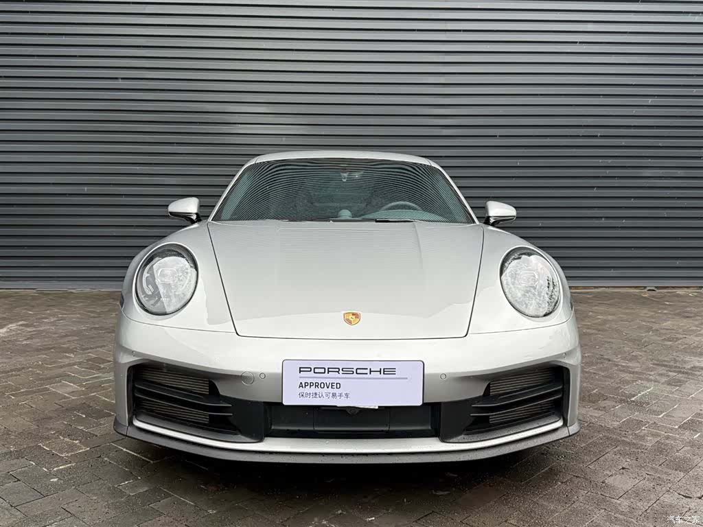 Porsche 911, 2025 все фото
