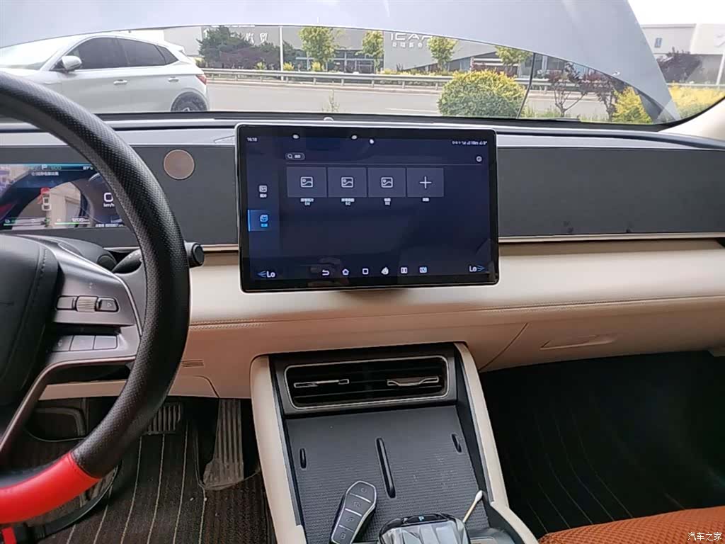 BYD Qin, 2024 13