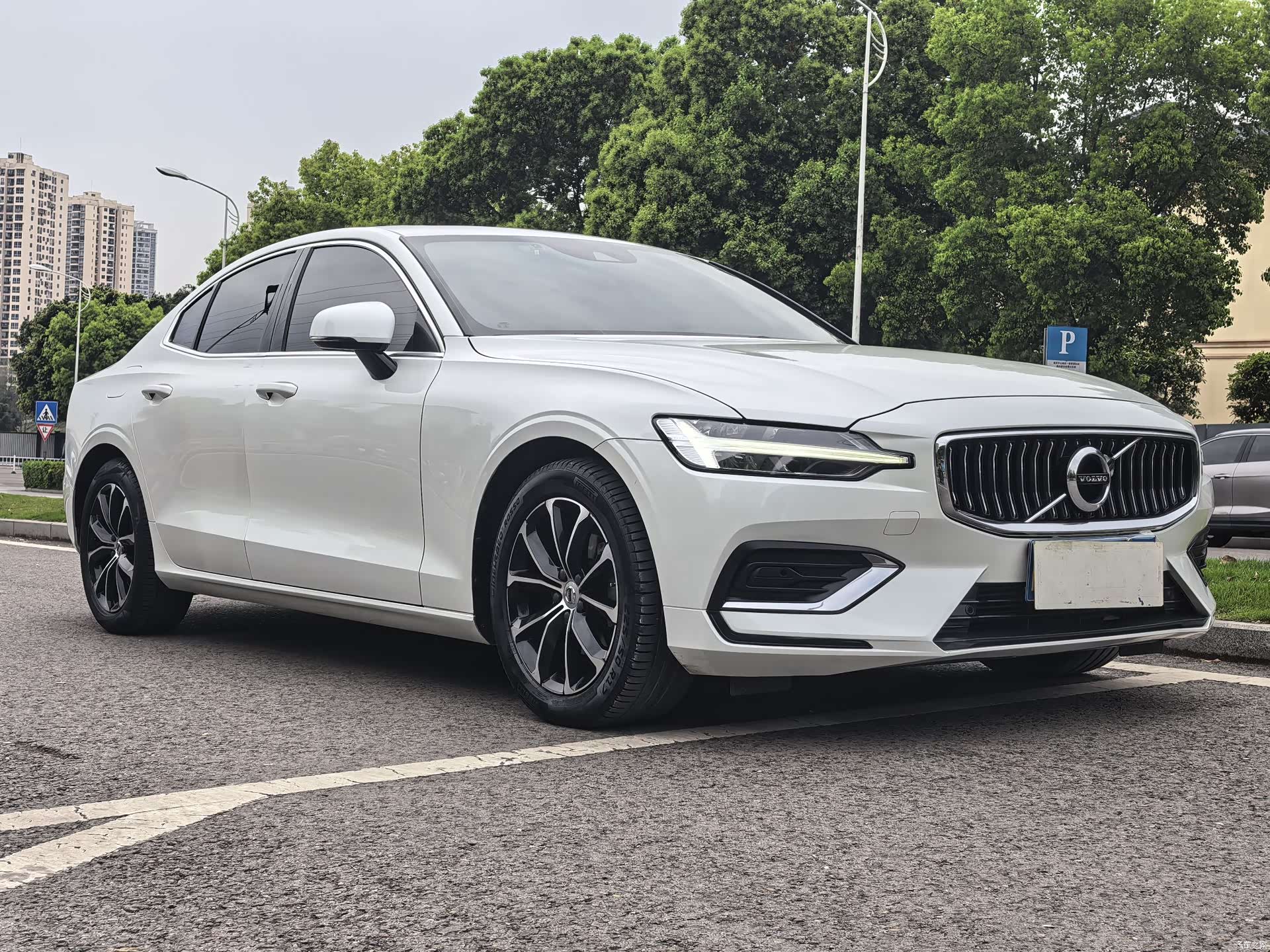 Volvo S60, 2021 3