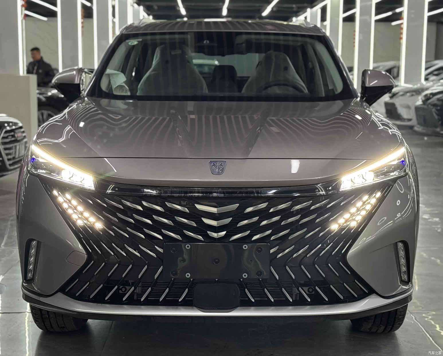 Roewe RX5, 2023 2