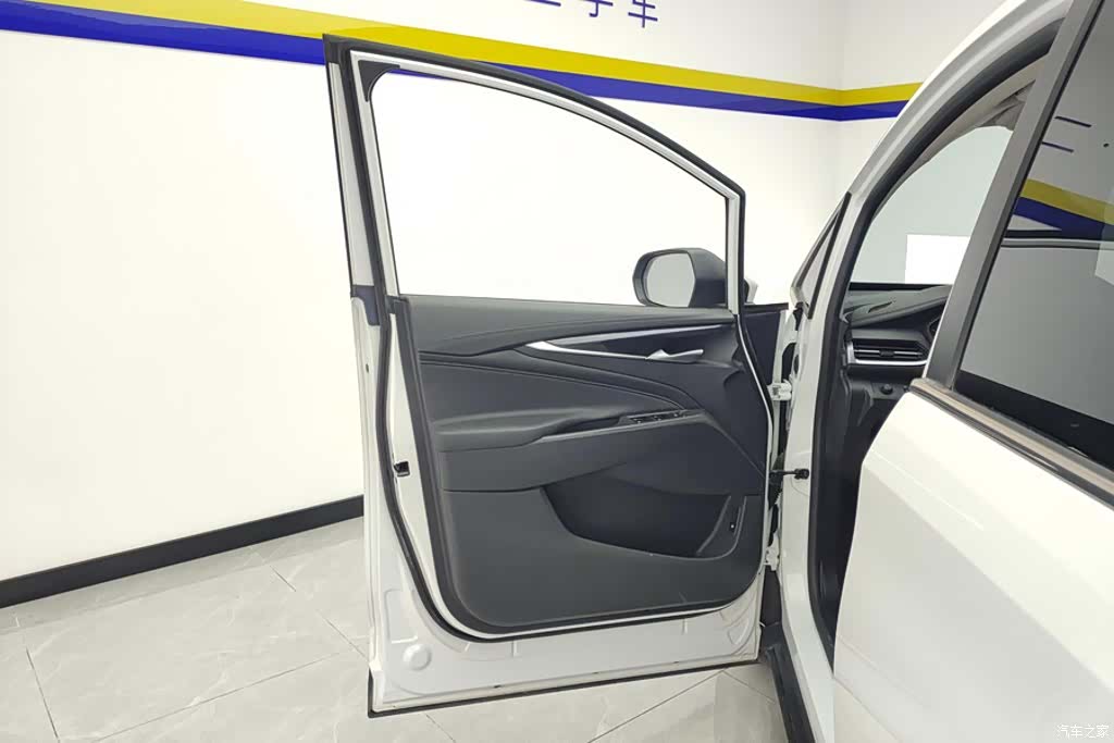 Maxus G50, 2022 7