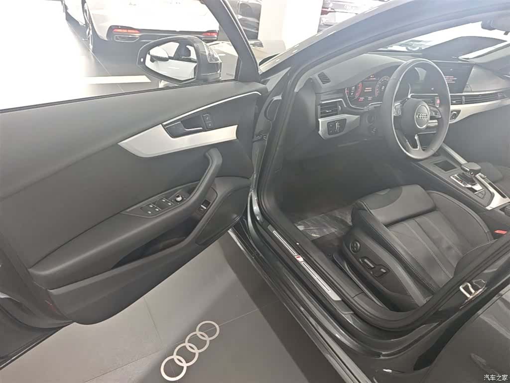 Audi A4L, 2023 16
