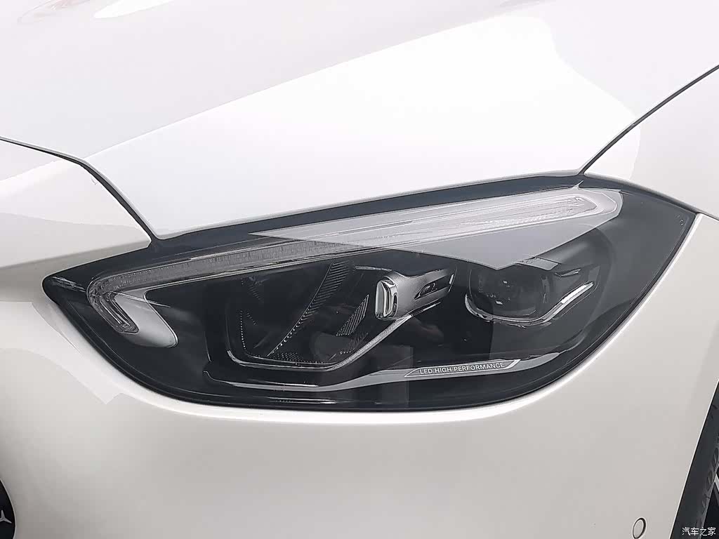 Mercedes-Benz C-Class, 2022 7