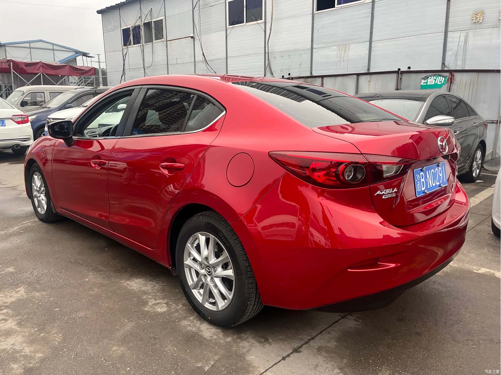 Mazda Mazda3, 2015 4