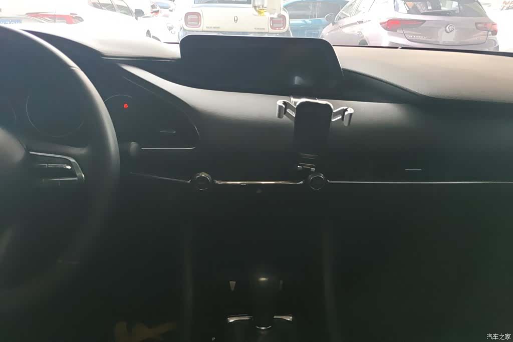 Mazda Mazda3, 2021 13