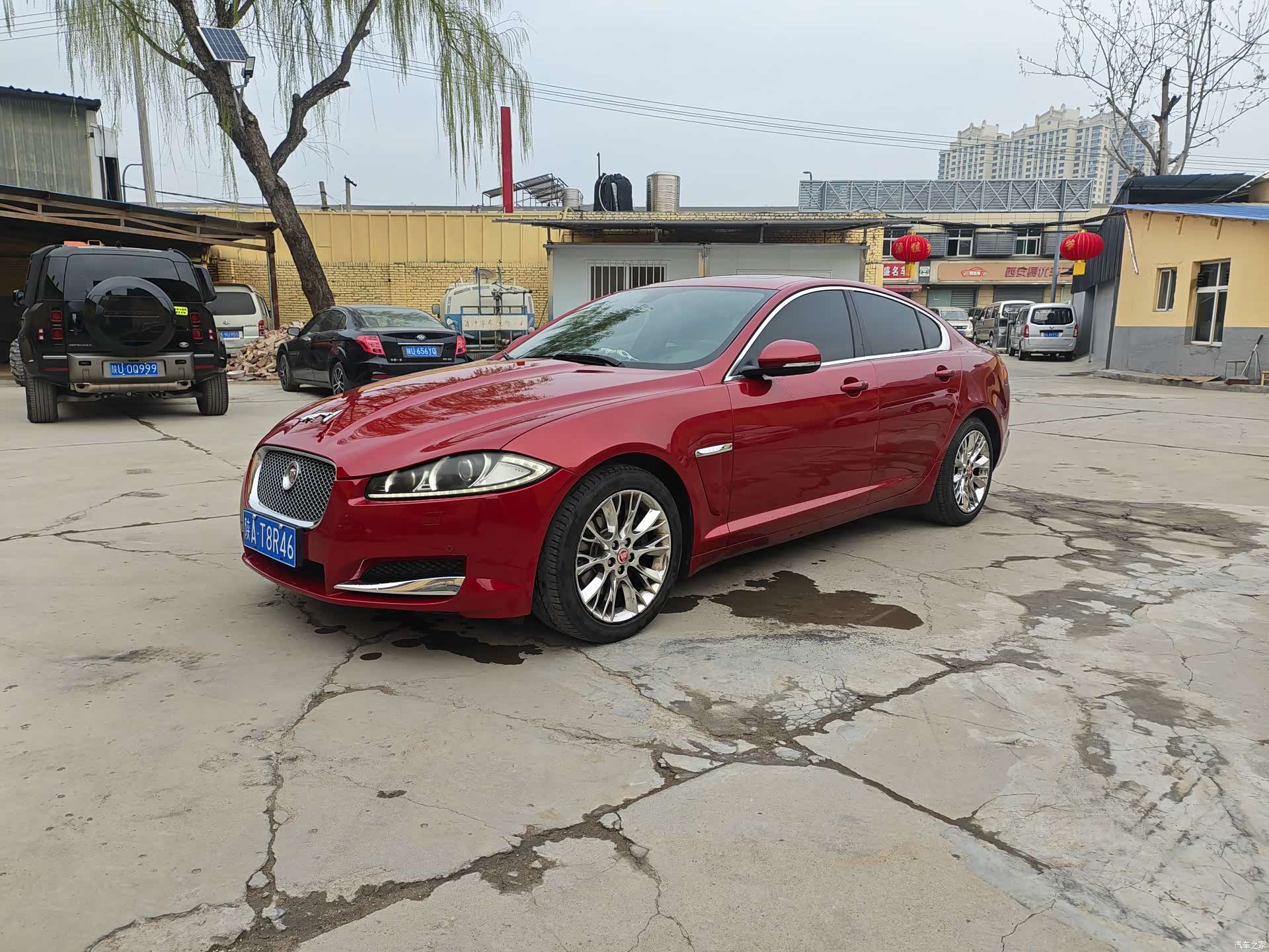 Jaguar XF, 2015 1