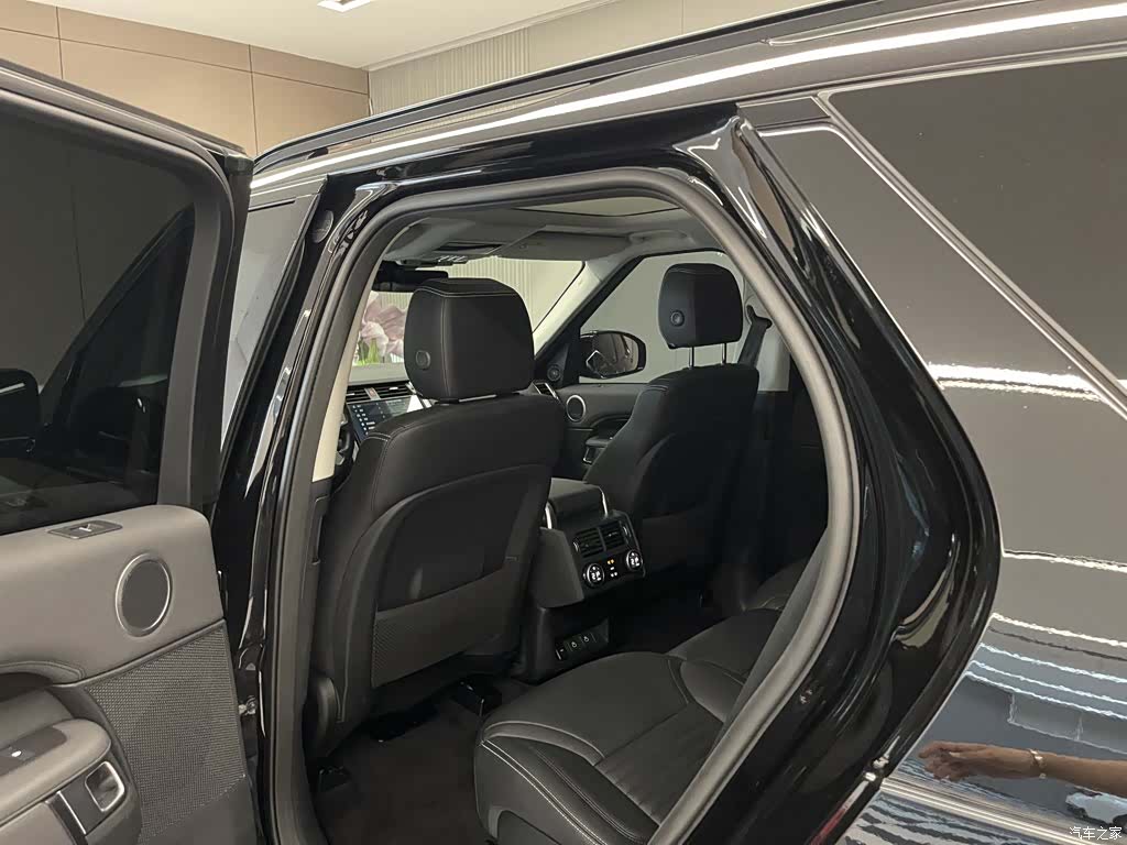 Land Rover Discovery, 2024 22